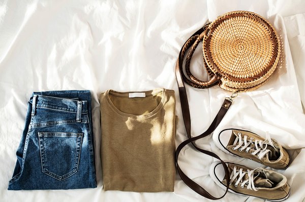 Les Tendances Printemps-Été 2023 : décryptage des Looks à adopter