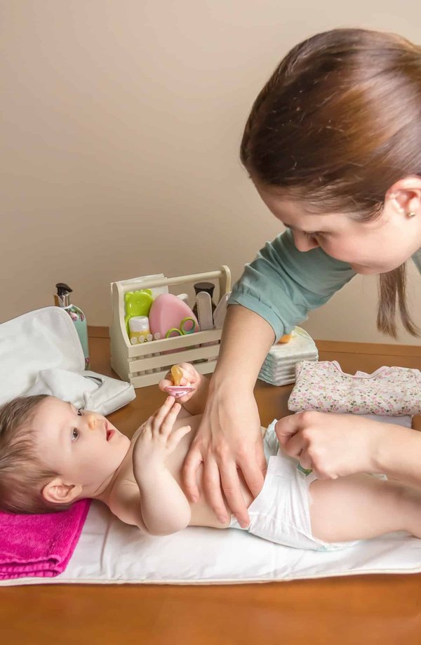 Changer un bébé  : quels accessoires acheter ?