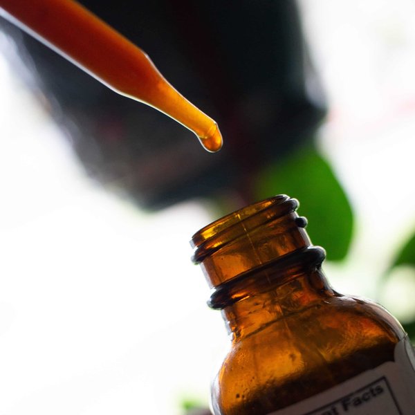 Naviguer sur la réglementation des produits naturels en France pour comprendre le taux légal à consommer